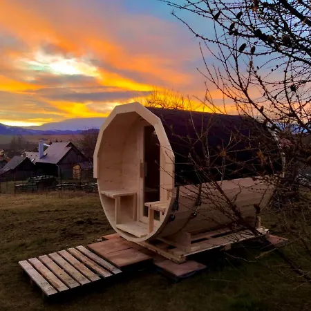 Trinity Log Wellness Holiday home *
